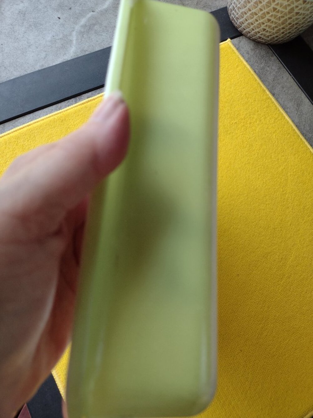 Pyrex 222 Vintage Lime Green Yellow  8 Inch Square Casserole Baking Pan Dish MCM - Picture 4 of 4